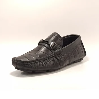 גברים מזדמנים נעליים שחורות איכות גבוהה % 100 אמיתי עור רך מוקסינים נעלי לנשימה נוחה להחליק על נעלי נהיגה