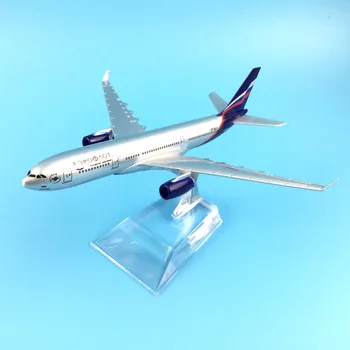 חברות תעופה רוסיות איירבוס 330 A330 דרכי הנשימה מטוס 16cm סגסוגת מתכת אוויר אירופלוט דגם המטוס דגם W לעמוד מטוסים צעצועים מתנה