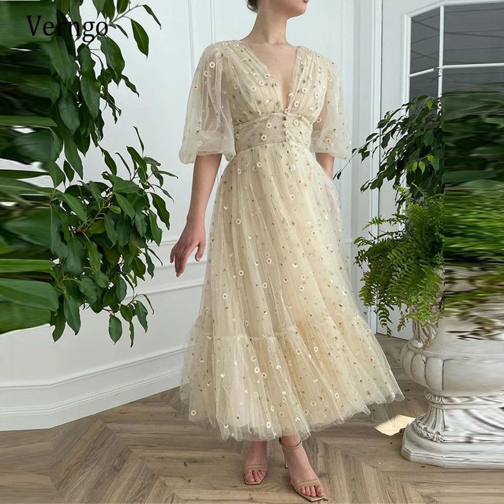 Verngo אלגנטי בצבע בז ' טול קו שמלות נשף נפוחות שרוולים צוואר V דייזי פרחים באורך קרסול מסיבת סיום שמלות 2021