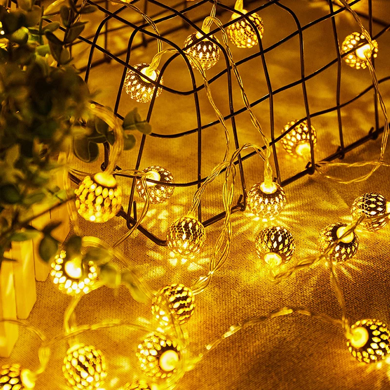 חג השמש חיצוני LED מרוקאי רקיע ברזל אמנות אורות מחרוזת מרוקנת כדור עגול מחרוזת מנורה מסיבת חג קישוט